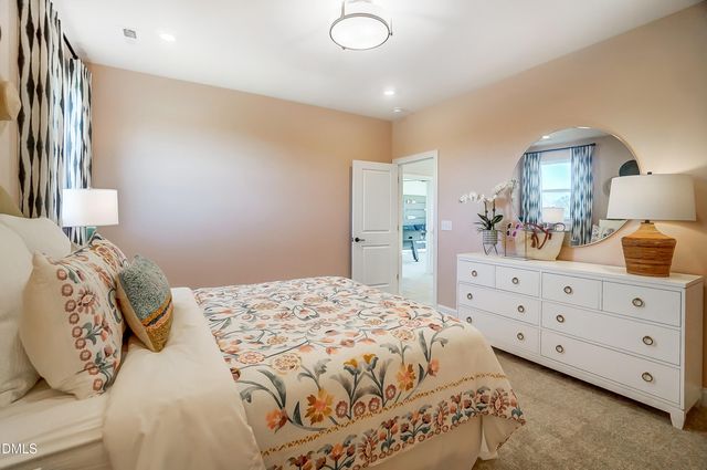 936 W Holly Springs Road, Holly Springs, NC 27540