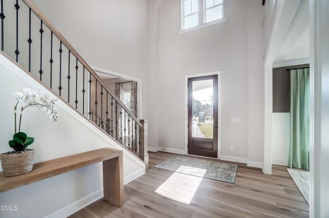 936 W Holly Springs Road, Holly Springs, NC 27540