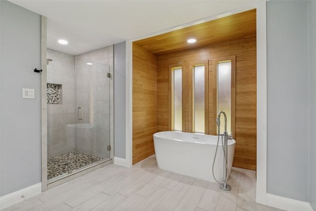 9447 Viewside Drive, Dallas, TX 75231