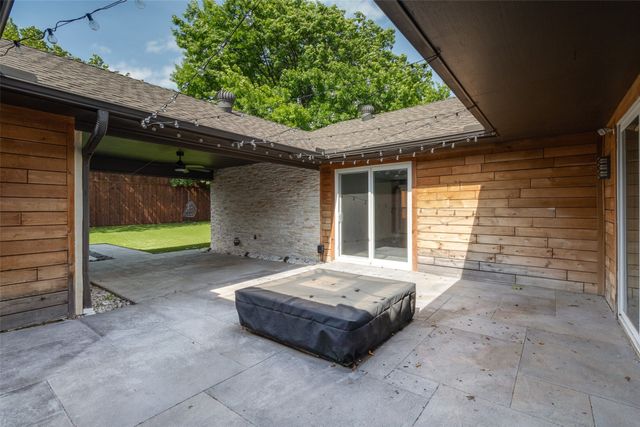 9447 Viewside Drive, Dallas, TX 75231