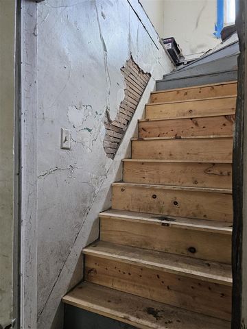 8062 Stockton Street, Detroit, MI 48234