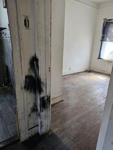 8062 Stockton Street, Detroit, MI 48234