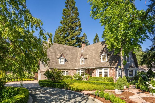 2720 Miranda Avenue, Alamo, CA 94507