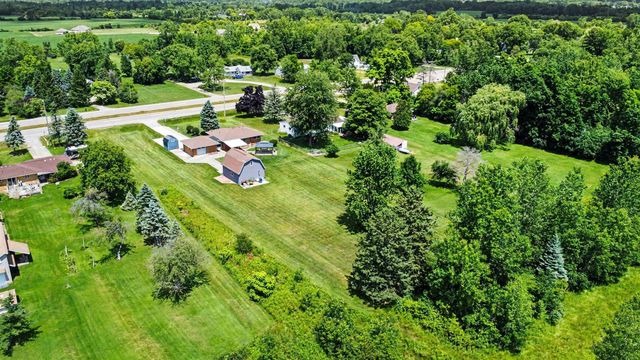 8155 Corunna Road, Clayton Twp, MI 48532