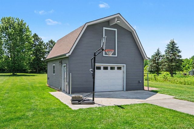 8155 Corunna Road, Clayton Twp, MI 48532