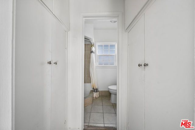 1238 S Beverly Glen Boulevard 1, Los Angeles, CA 90024