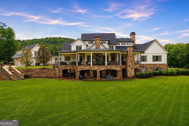 525 N River Road NE, Rome, GA 30161