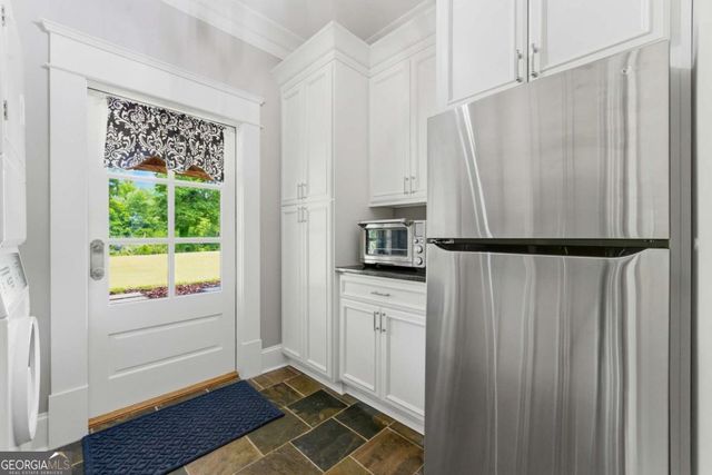 525 N River Road NE, Rome, GA 30161