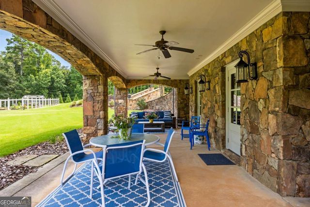 525 N River Road NE, Rome, GA 30161