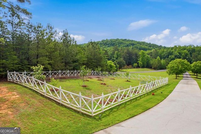 525 N River Road NE, Rome, GA 30161