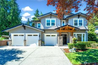 2005 105th Avenue NE, Bellevue, WA 98004