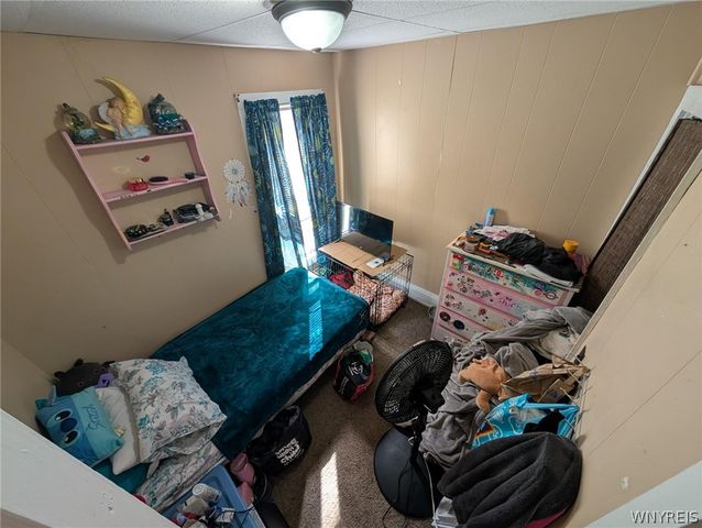 80 Aurora Avenue, West Seneca, NY 14224
