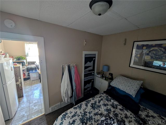 80 Aurora Avenue, West Seneca, NY 14224