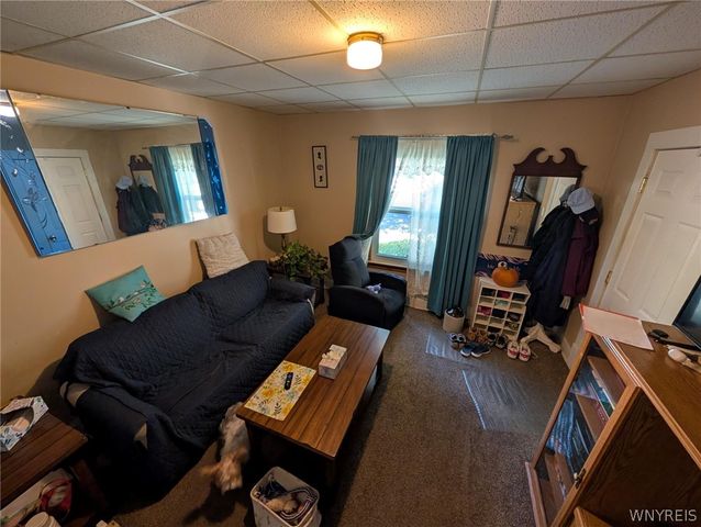 80 Aurora Avenue, West Seneca, NY 14224