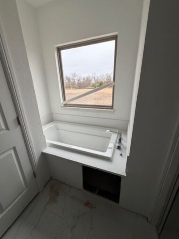 6041 Amber Drive, Sanger, TX 76266