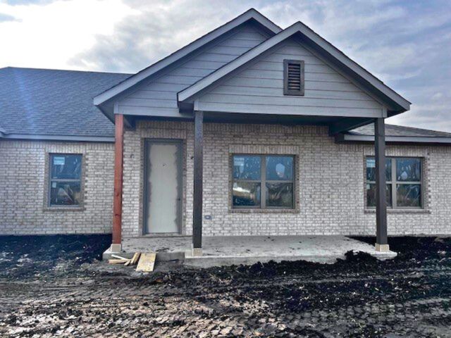 6041 Amber Drive, Sanger, TX 76266