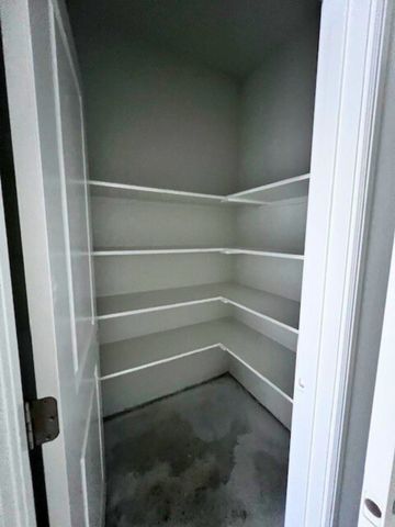 6041 Amber Drive, Sanger, TX 76266