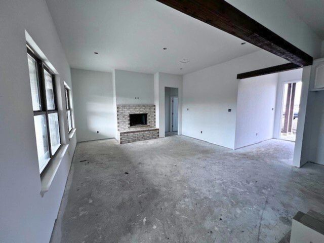 6041 Amber Drive, Sanger, TX 76266