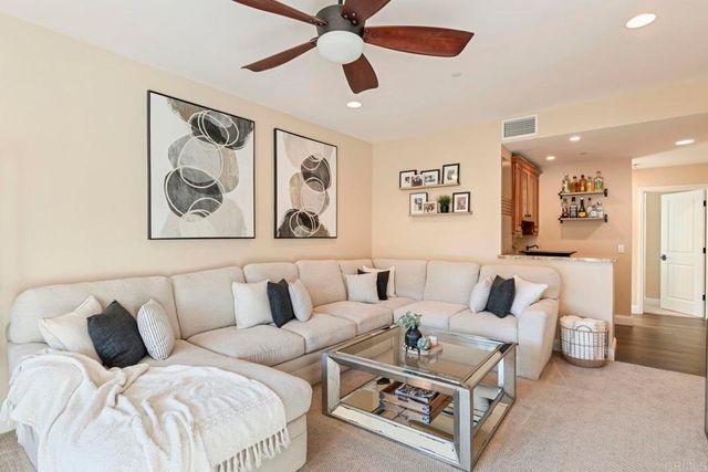 27636 Mountain Meadow Road, Escondido, CA 92026