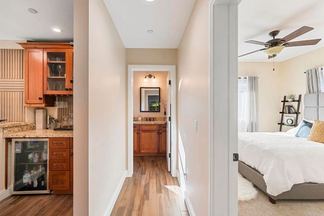 27636 Mountain Meadow Road, Escondido, CA 92026