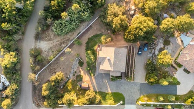 27636 Mountain Meadow Road, Escondido, CA 92026