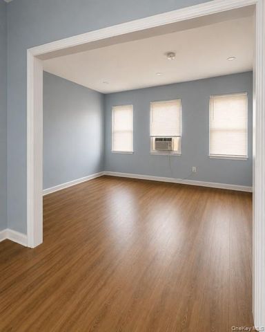 172-21 Baisley Blvd, Jamaica, NY 11434