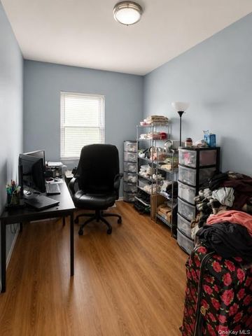 172-21 Baisley Blvd, Jamaica, NY 11434