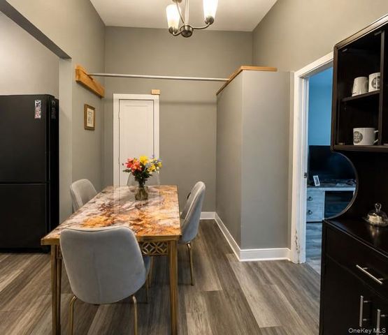 172-21 Baisley Blvd, Jamaica, NY 11434