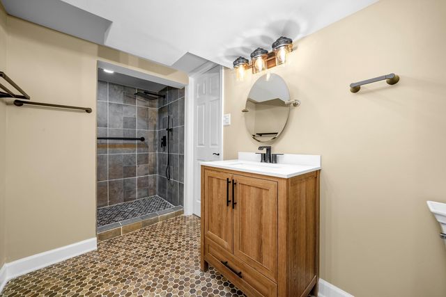 14213 S Dearborn Avenue, Riverdale, IL 60827