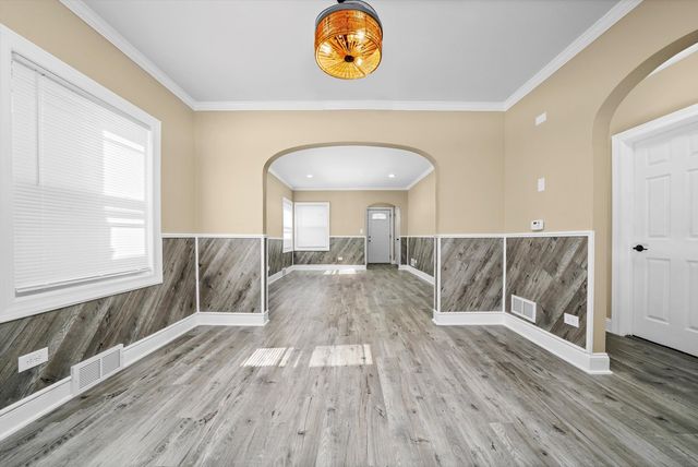 14213 S Dearborn Avenue, Riverdale, IL 60827