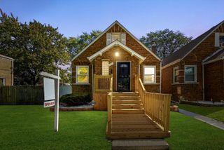 14213 S Dearborn Avenue, Riverdale, IL 60827