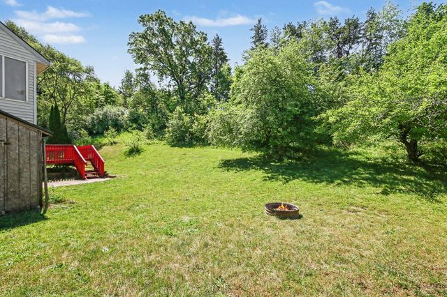 5705 Gatewood Drive SE, Grand Rapids, MI 49508