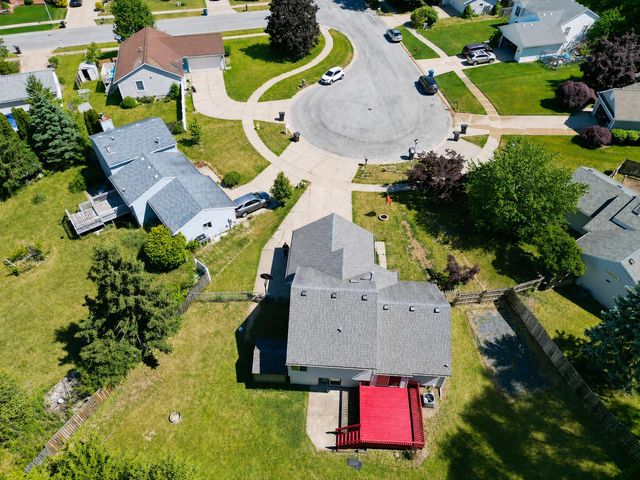 5705 Gatewood Drive SE, Grand Rapids, MI 49508