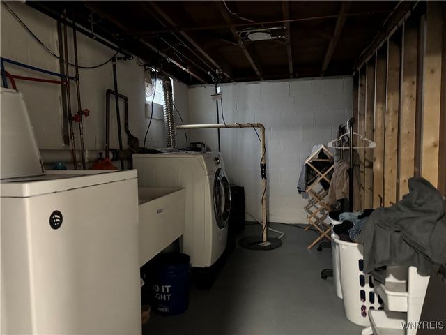 3789 Sowles Road, Hamburg, NY 14075