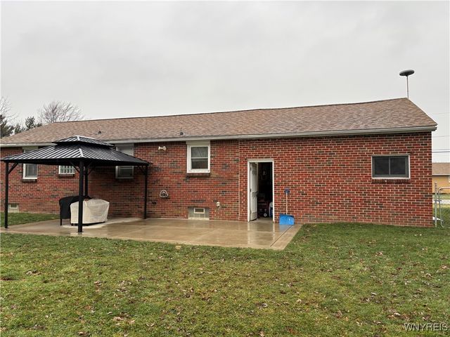 3789 Sowles Road, Hamburg, NY 14075