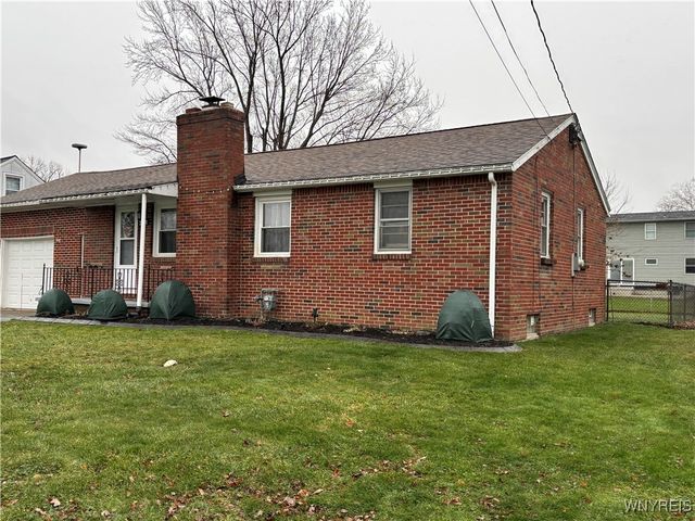 3789 Sowles Road, Hamburg, NY 14075