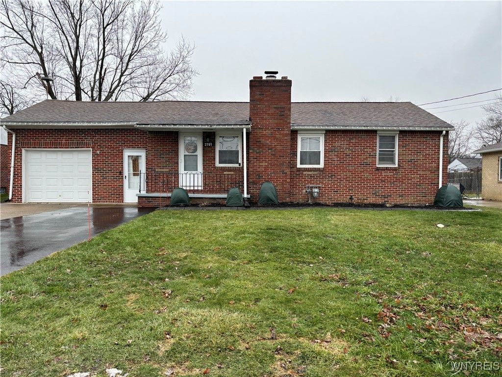 3789 Sowles Road, Hamburg, NY 14075