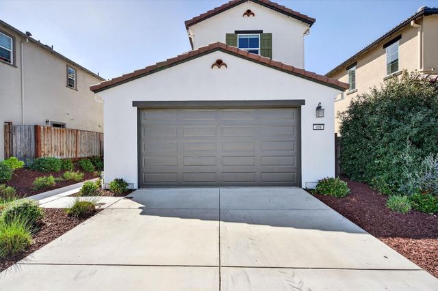 408 Tanoak Street, Hollister, CA 95023