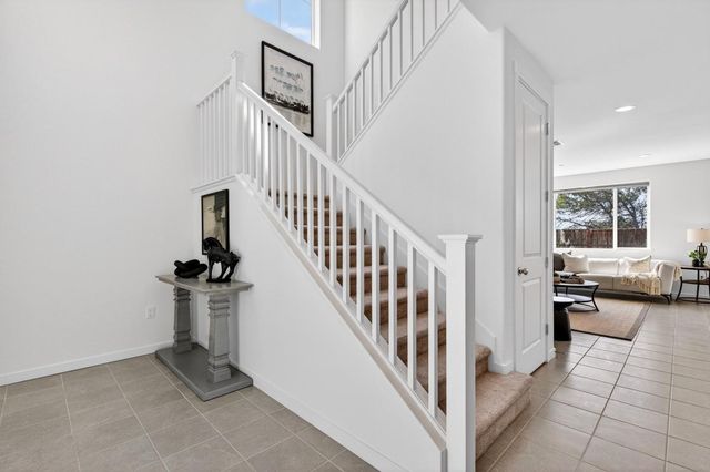 408 Tanoak Street, Hollister, CA 95023