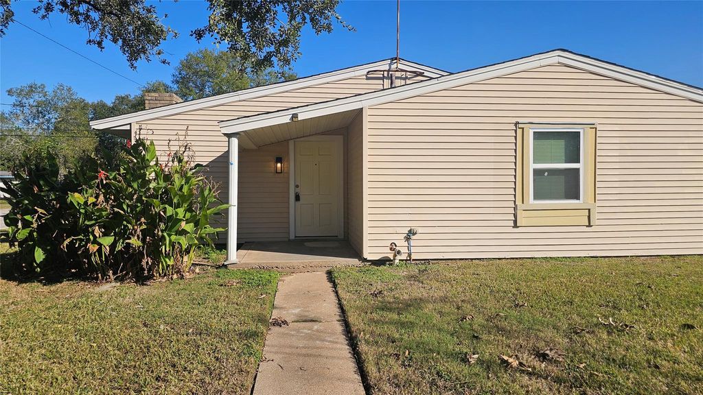 1202 Dyer Avenue, Rosenberg, TX 77471
