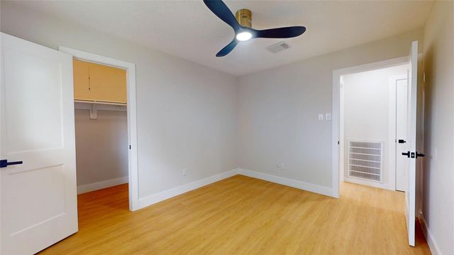 9867 Sageroyal Lane, Houston, TX 77089