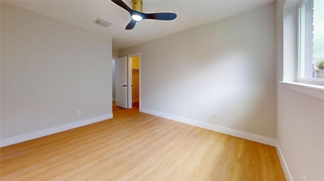 9867 Sageroyal Lane, Houston, TX 77089