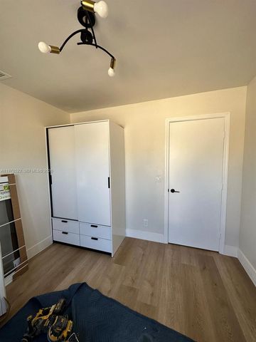 34 SE 3rd Ter 0, Dania Beach, FL 33004