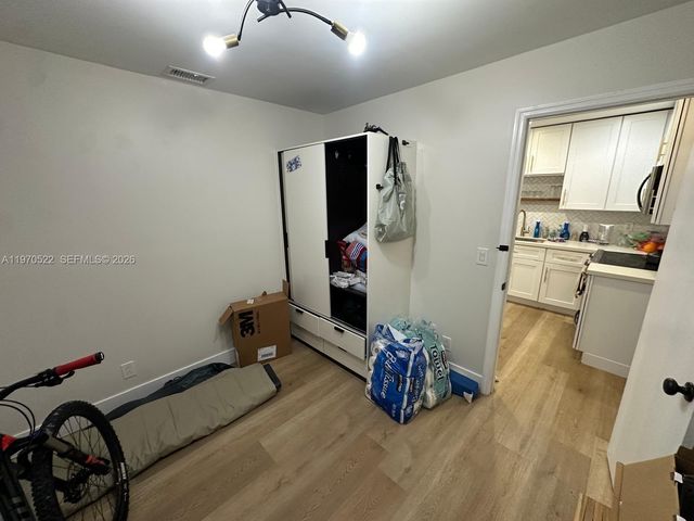 34 SE 3rd Ter 0, Dania Beach, FL 33004