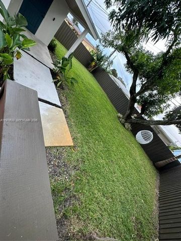 34 SE 3rd Ter 0, Dania Beach, FL 33004