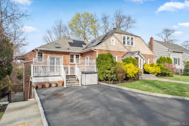 11 Prospect Avenue, Ardsley, NY 10502