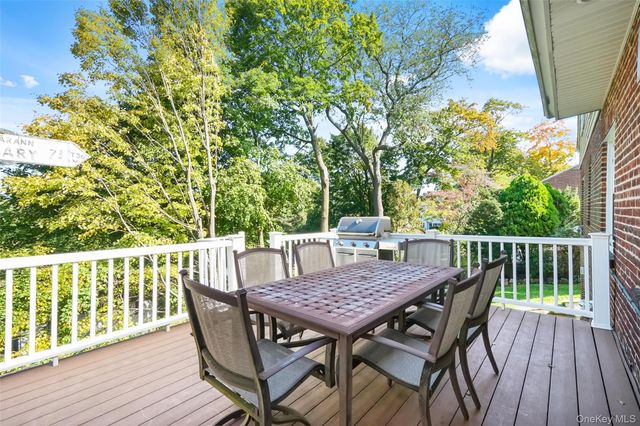 11 Prospect Avenue, Ardsley, NY 10502