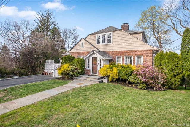11 Prospect Avenue, Ardsley, NY 10502