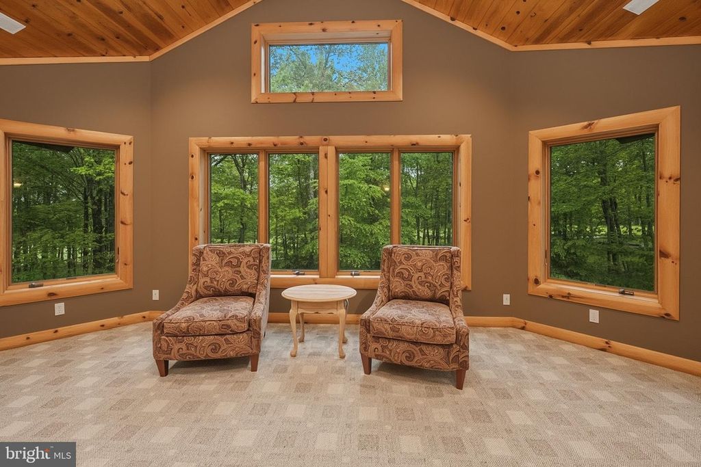 Image 52 of property listing at 178 FERN LOOP DR, Mc Henry, MD 21541