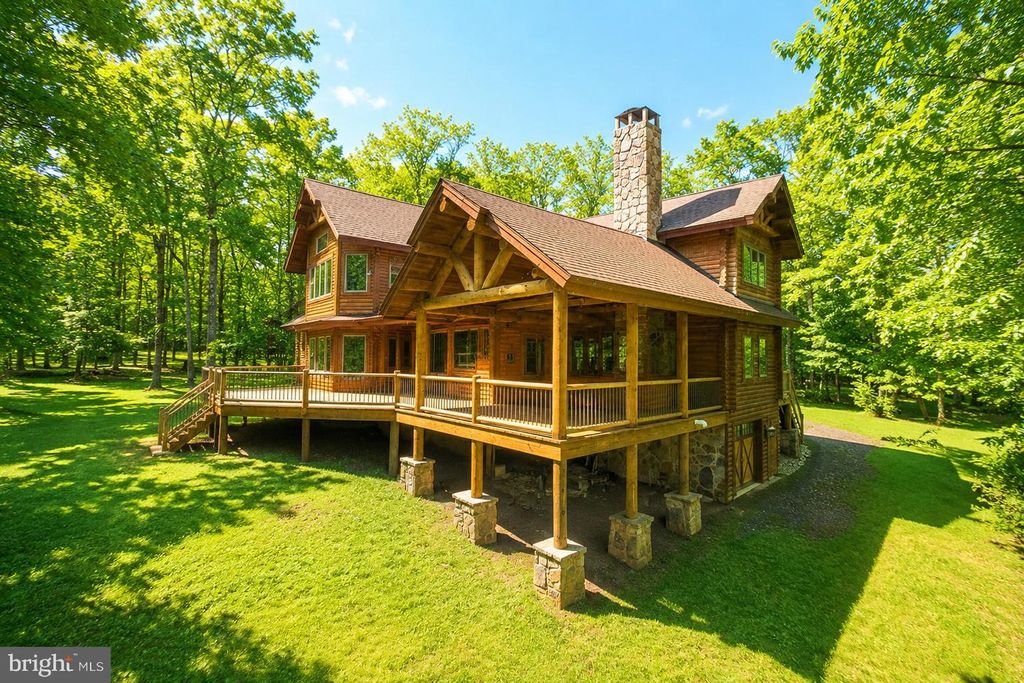 Image 80 of property listing at 178 FERN LOOP DR, Mc Henry, MD 21541